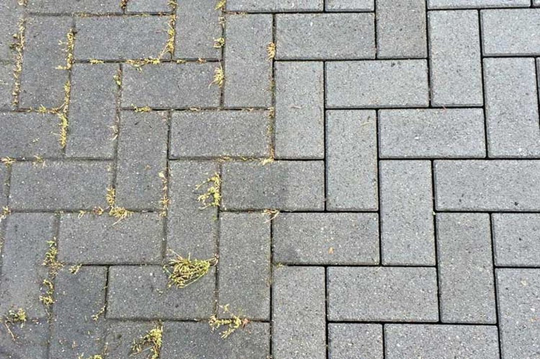 Tryskání zámkové dlažby